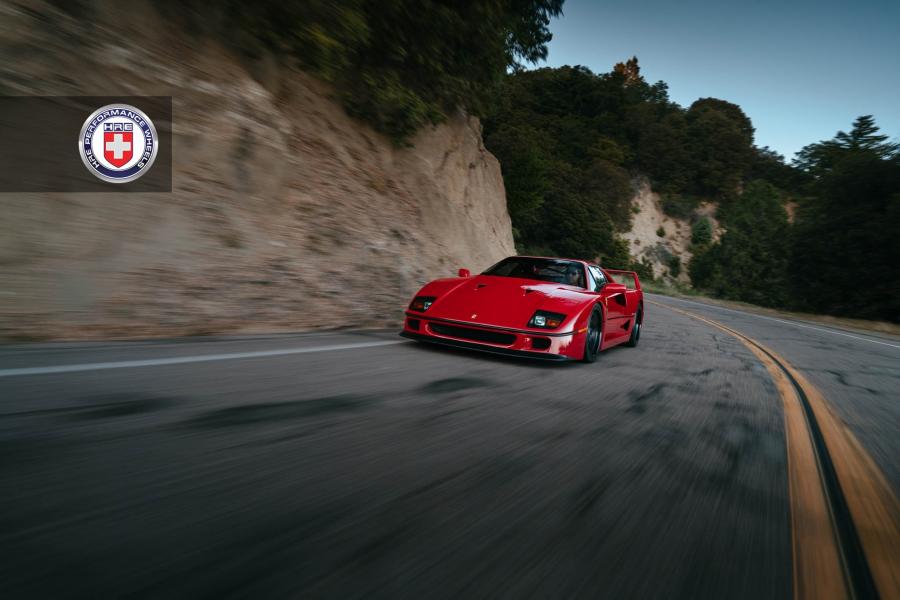  Ferrari F40 on HRE Wheels 2016 года  (фото 3 из 9)